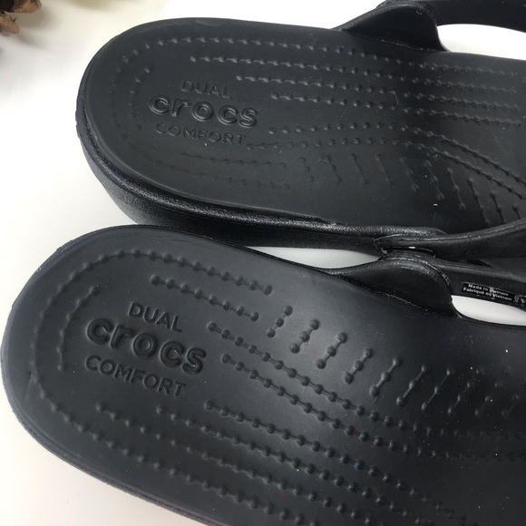 CROCS | Shoes | Crocs Dual Comfort Sanrah Embellished Sandals | Poshmark